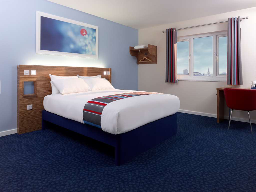 Travelodge London Barking Room photo